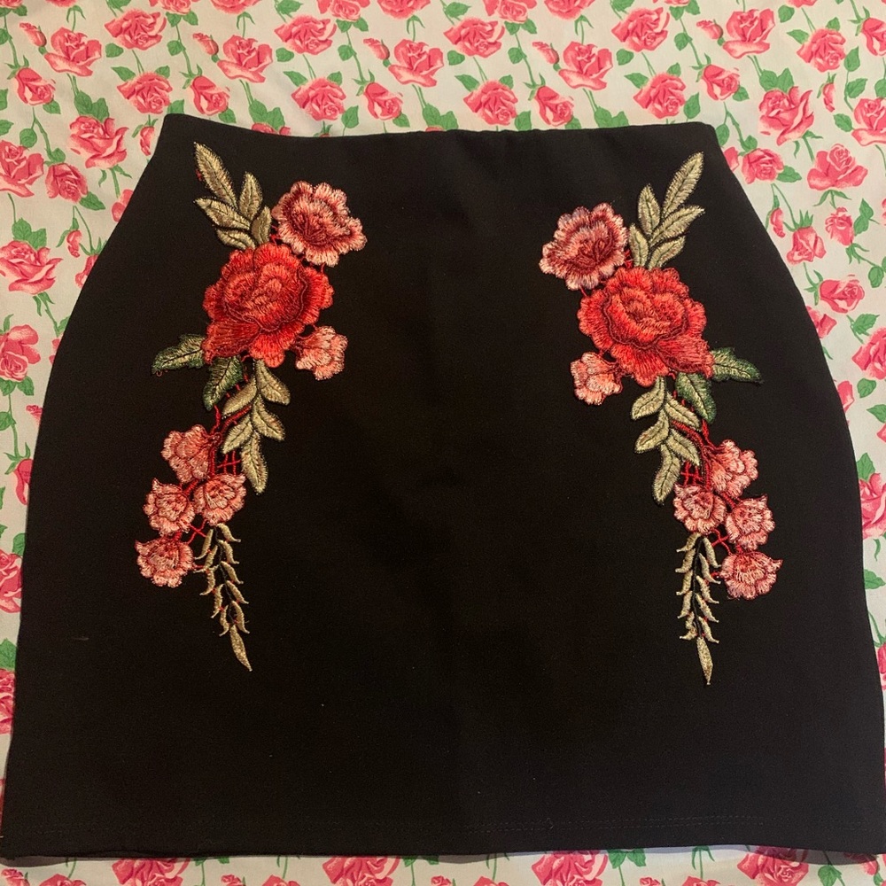 Rose Mini Skirt